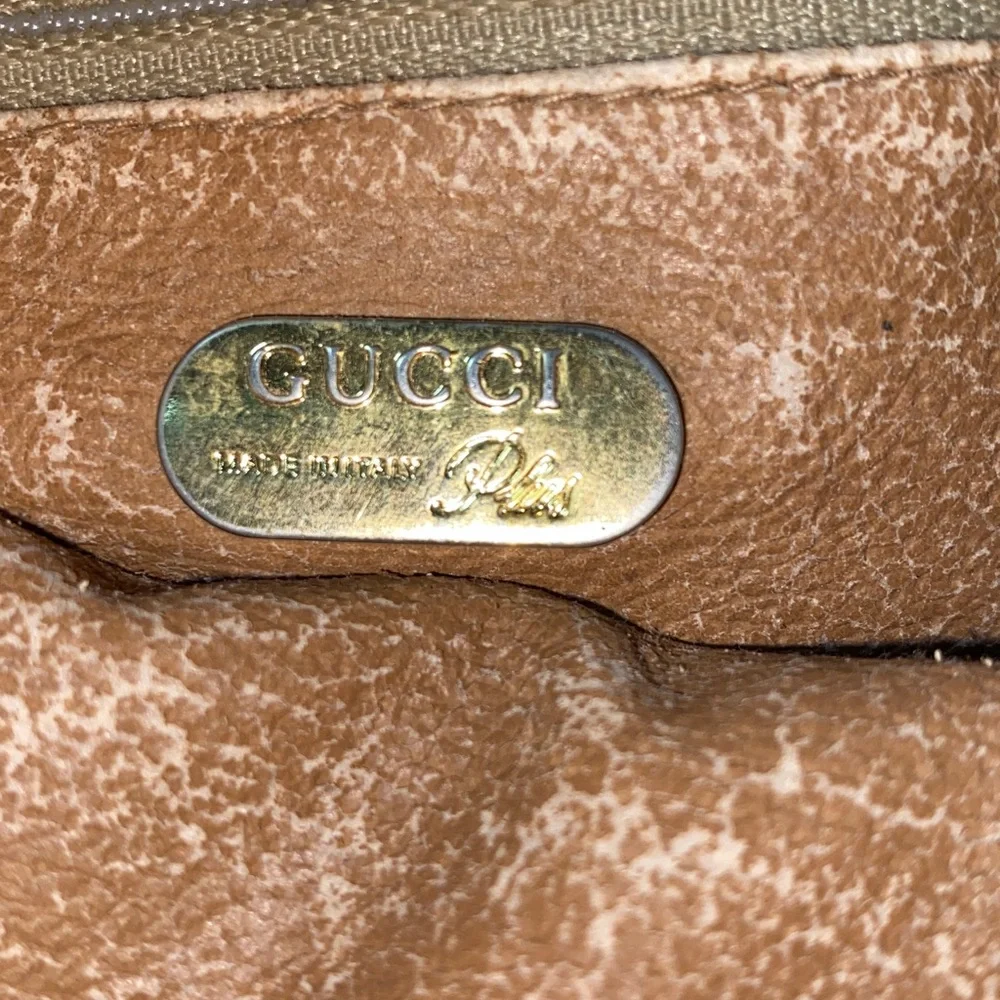 Authentic Rare Gucci Plus GG Monogram Clutch - Picture 11 of 15